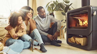 Cheminées et Poêles à bois - 4 conseils pour des flambées en toute sécurité